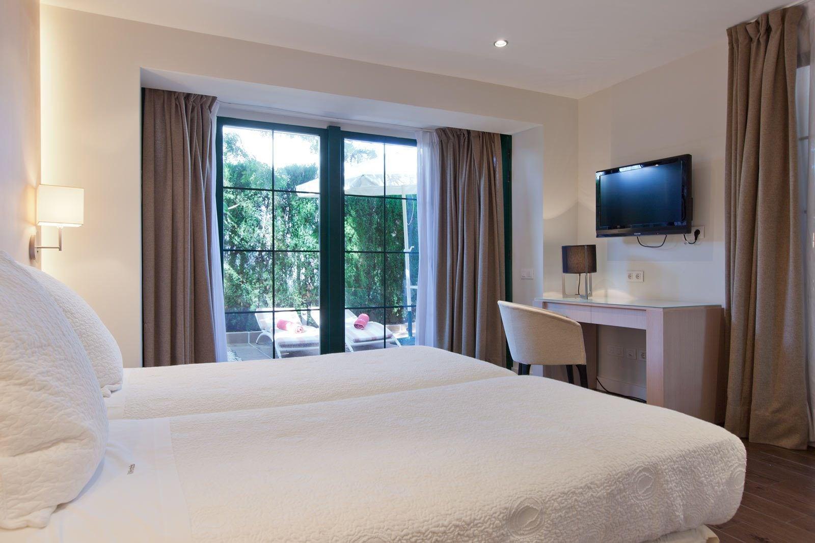 Hotel Mr Les Rotes Denia Bagian luar foto