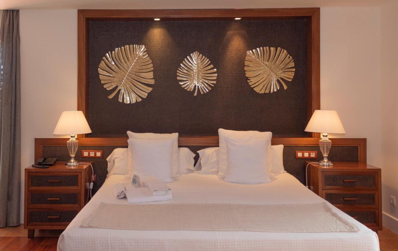 Hotel Mr Les Rotes Denia Bagian luar foto