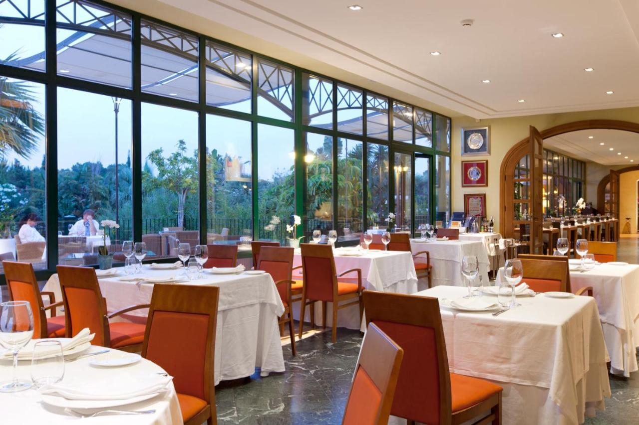 Hotel Mr Les Rotes Denia Bagian luar foto